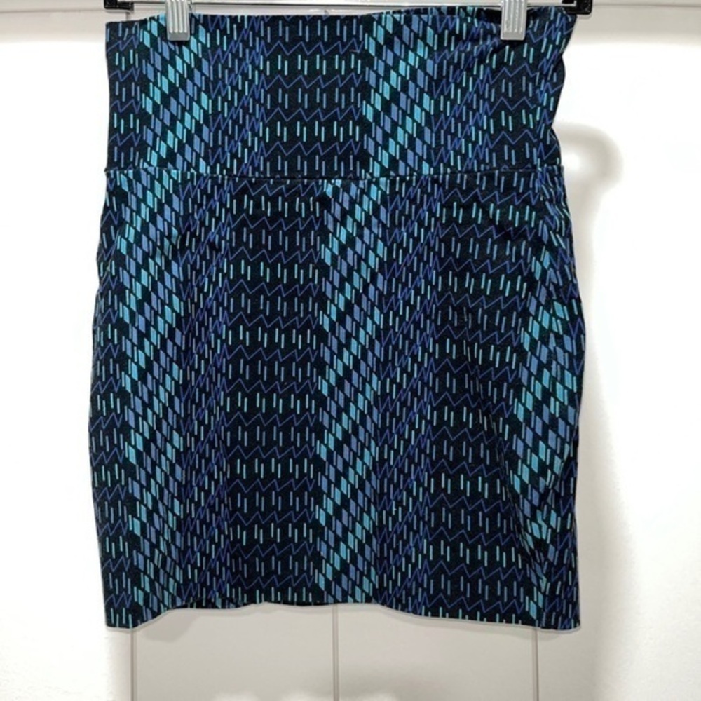 Forever 21 mini skirt Small Bodycon , Geometric Design